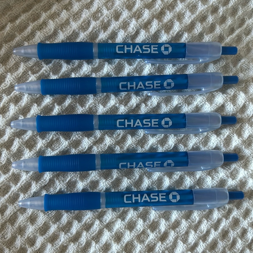 CHASE 5-Writing Pens / Black Ink / Authentic / New Never Used
